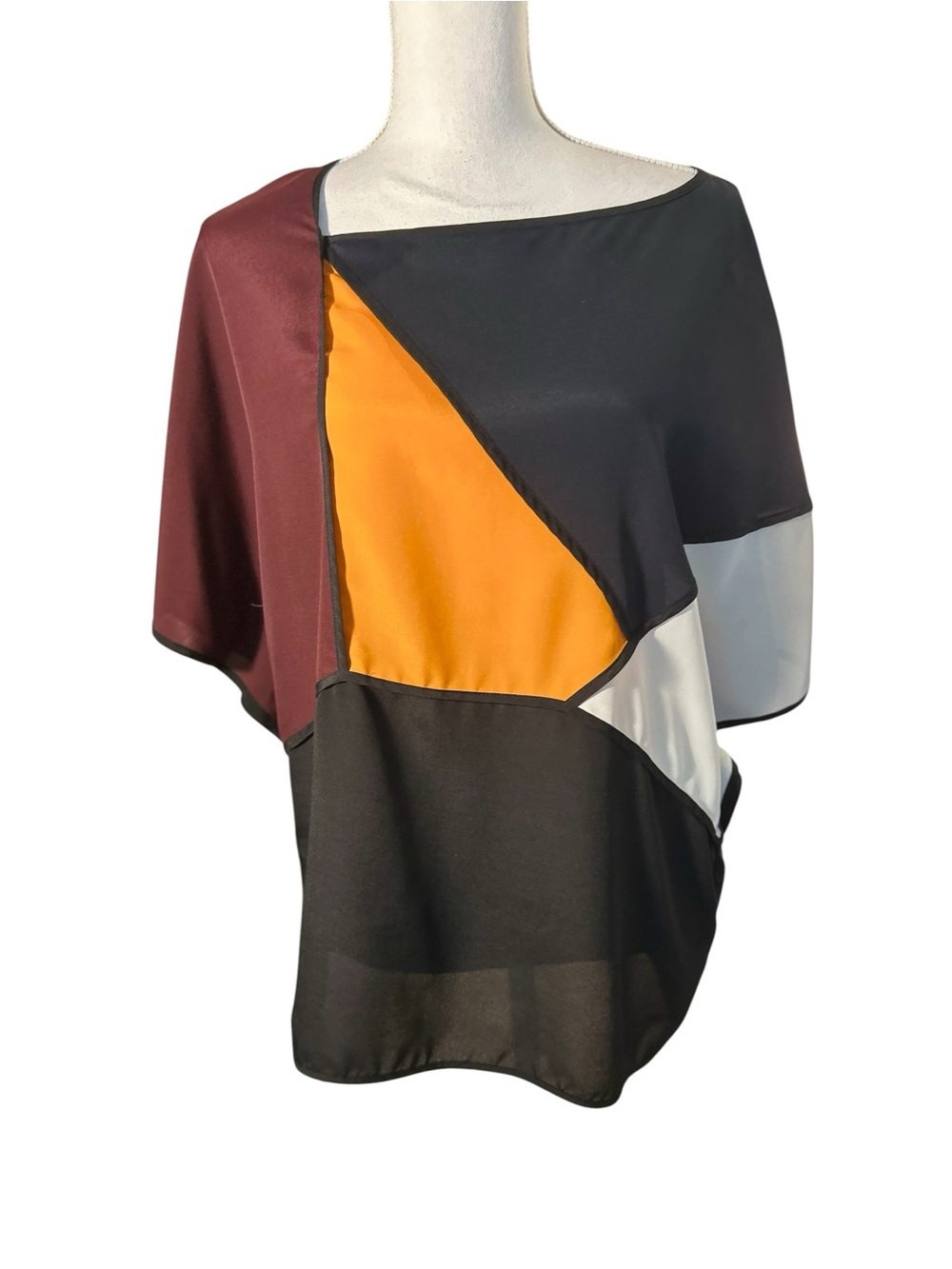 Allen B. By Allen Schwartz Colorblock Tunic Top in Black, Mustard & Maroon